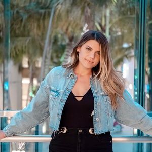 Meet your Posher, Caro